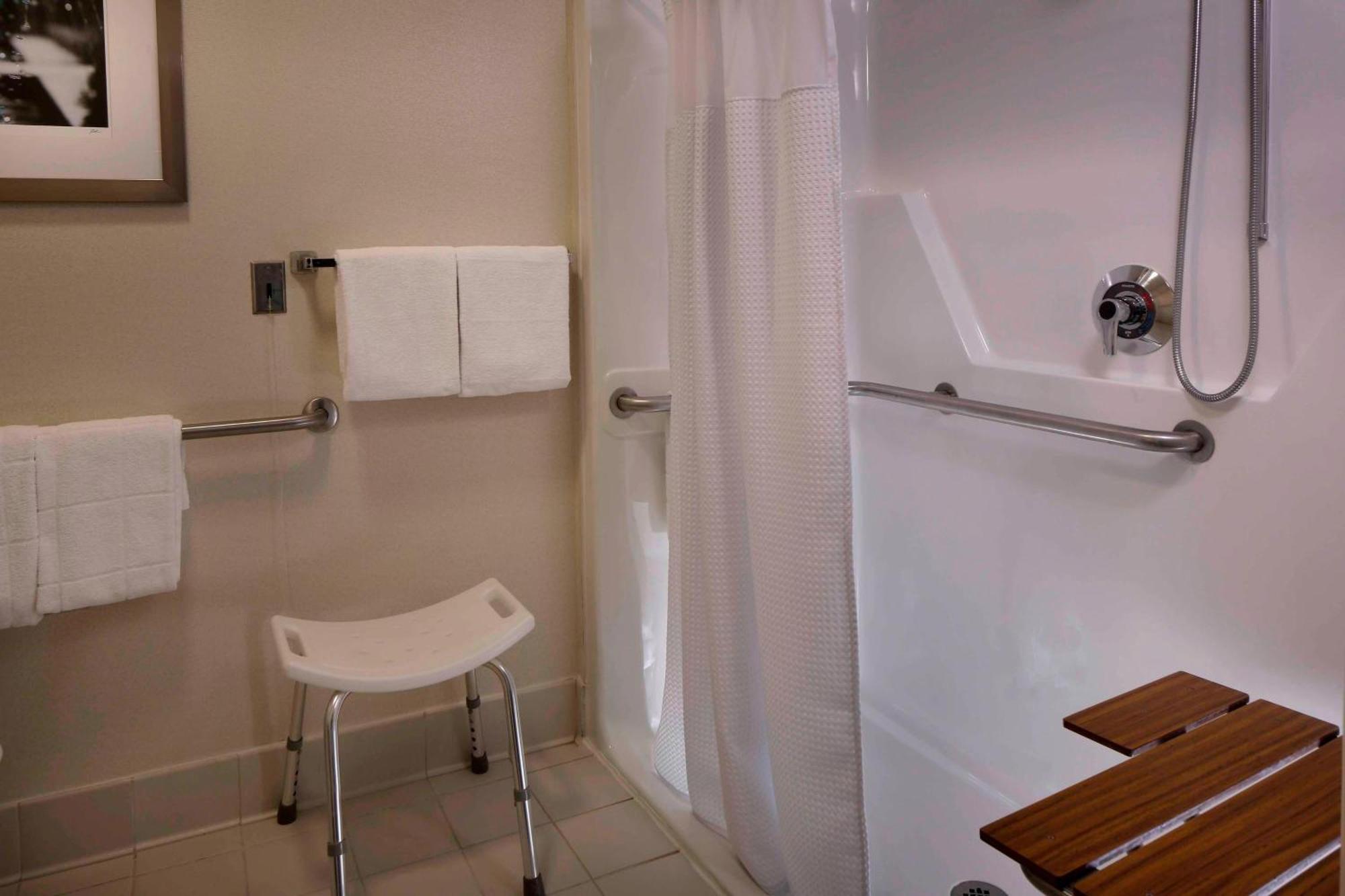 Springhill Suites By Marriott Waterford / Mystic New London Esterno foto